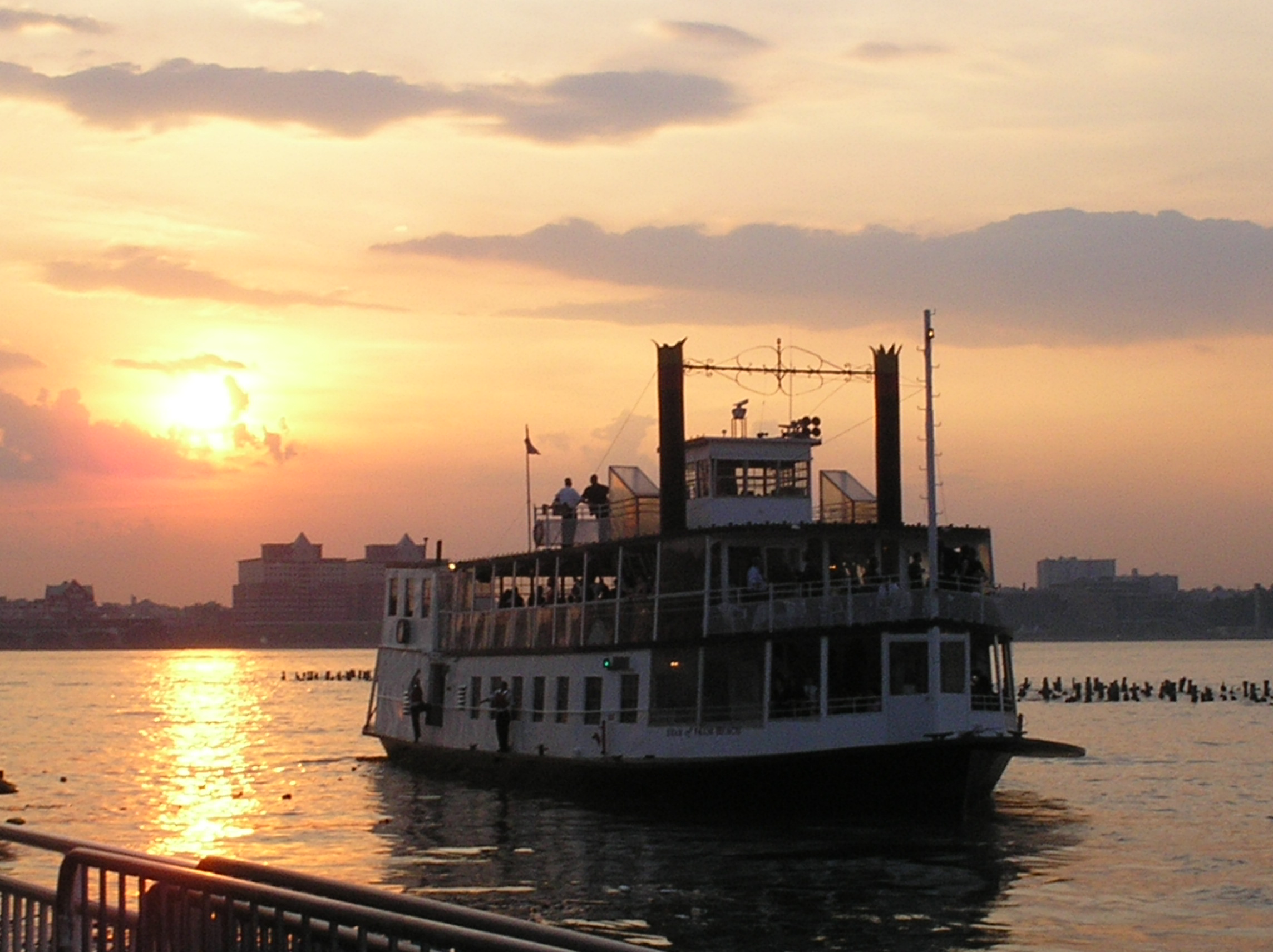STAR OF PALM BEACH, New York